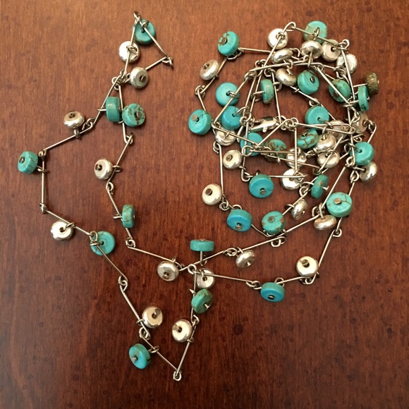Benard Jewelry - Hand made chain with hanging turquoise and silver